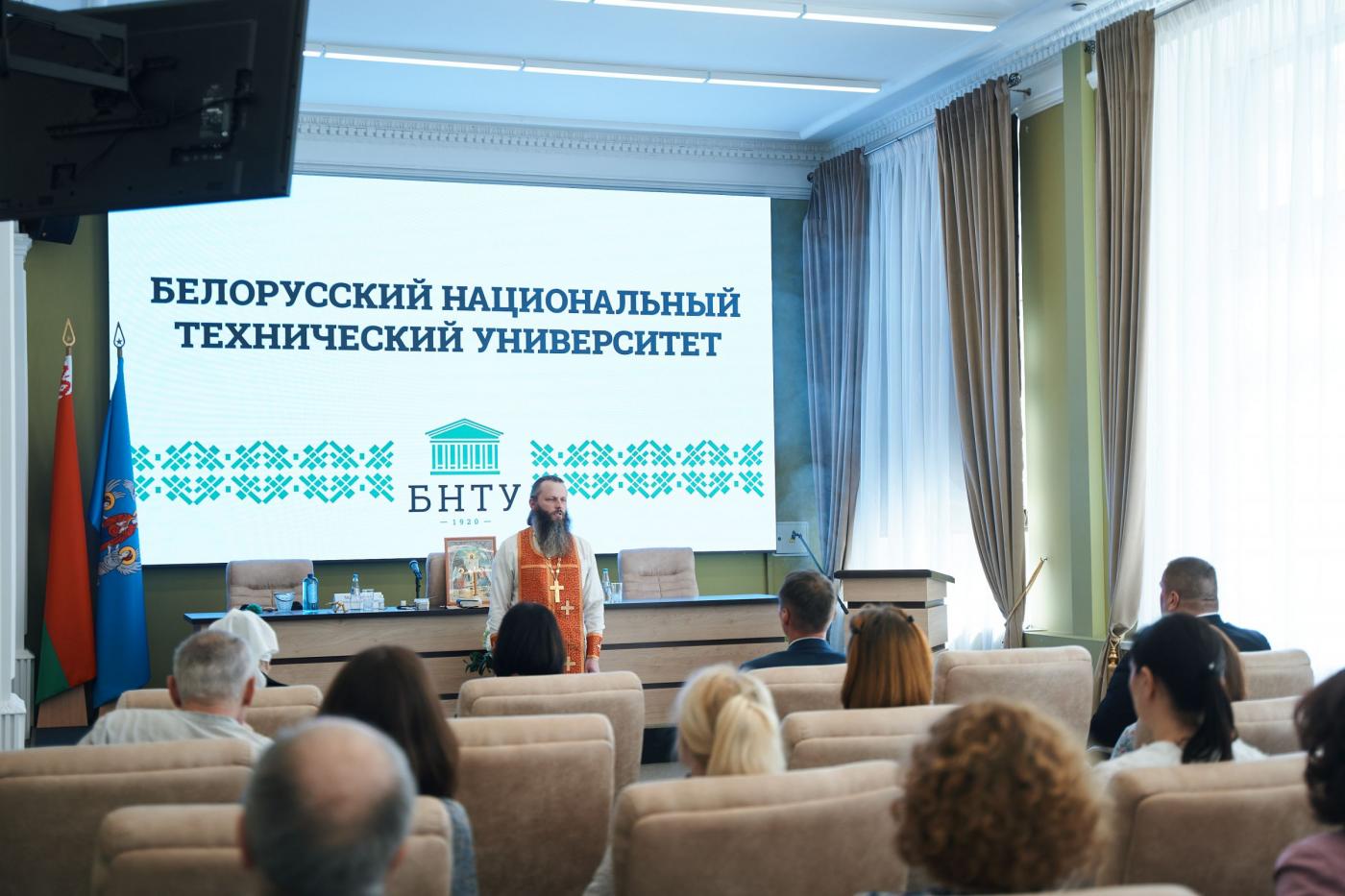 «Радость Пасхи» разделили в БНТУ